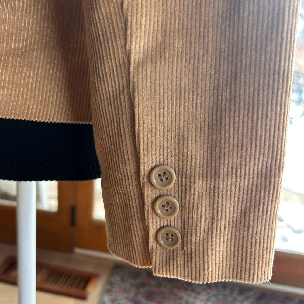 Vintage Tan Corduroy Blazer | Cotton | Structured Fit - Picture 5 of 9
